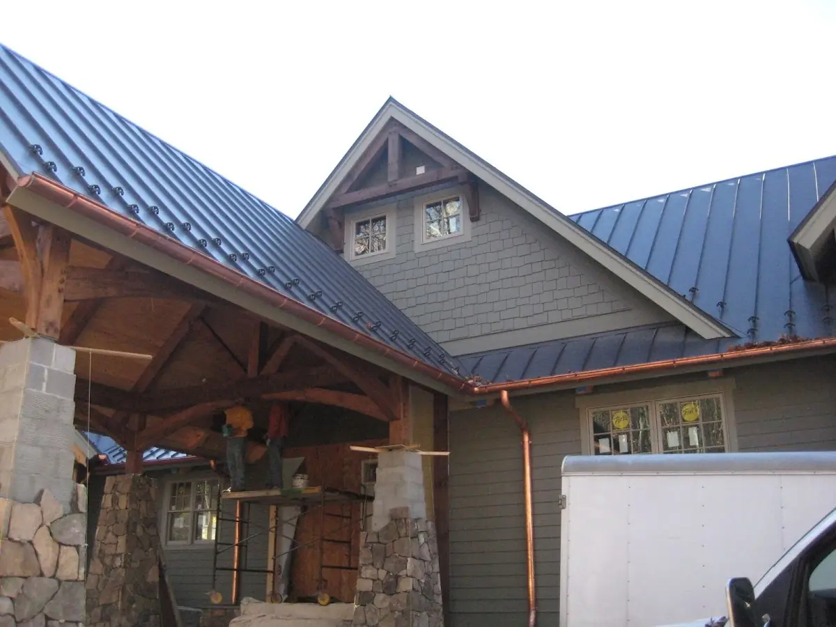 Craftsman Roofing team delivering quality roofing work in Gales Ferry